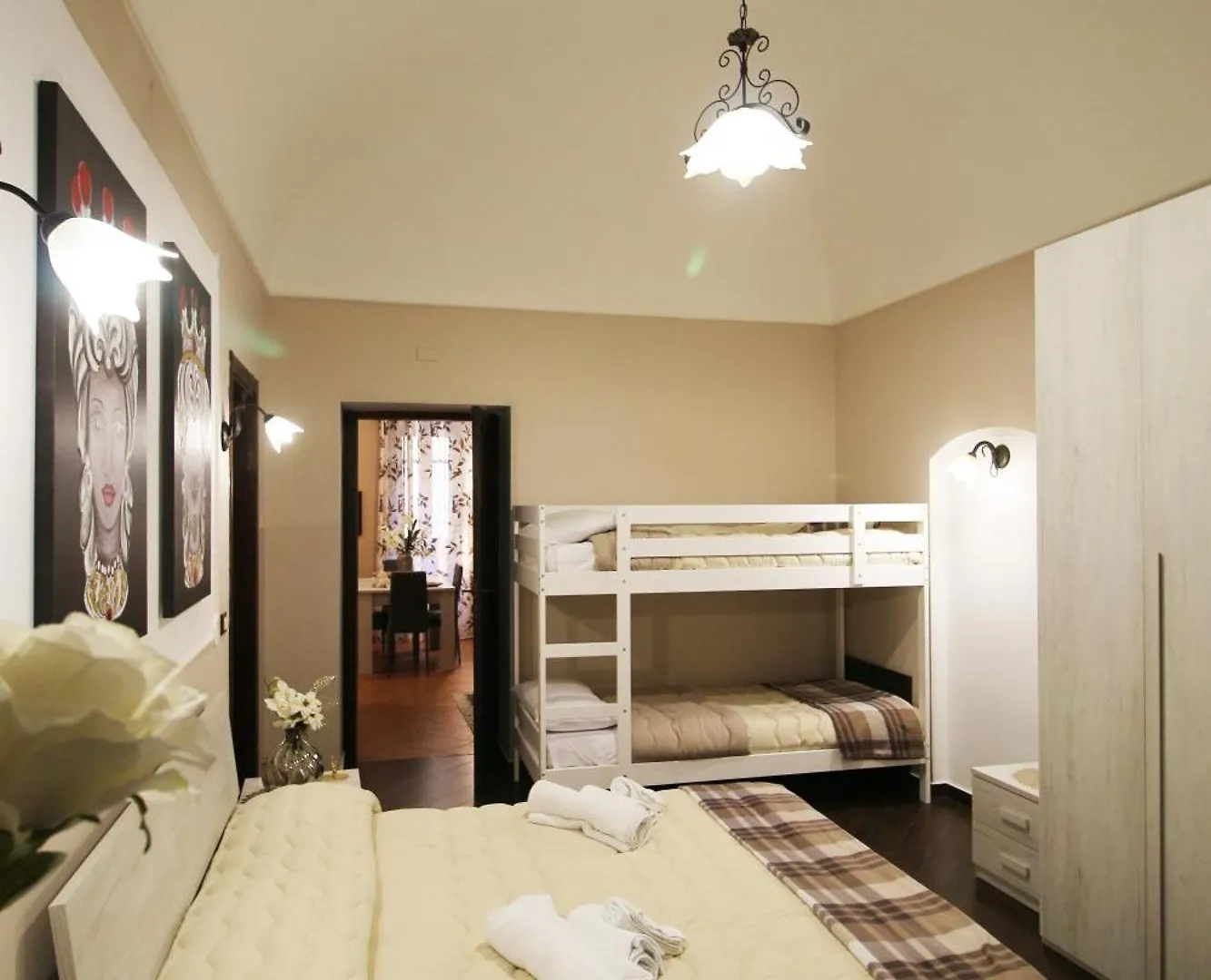Casa 4 Archi Apartment Lentini Italy