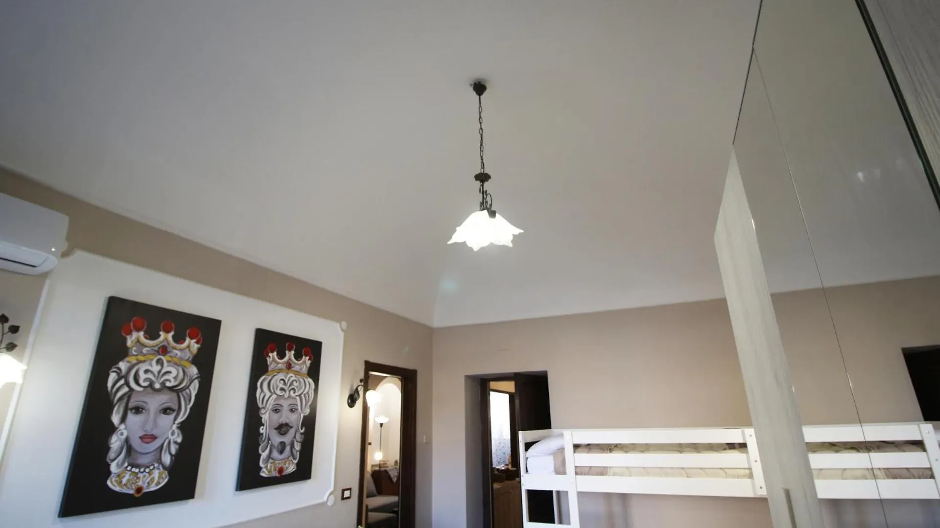 Casa 4 Archi Apartment Lentini 0*,  Italy