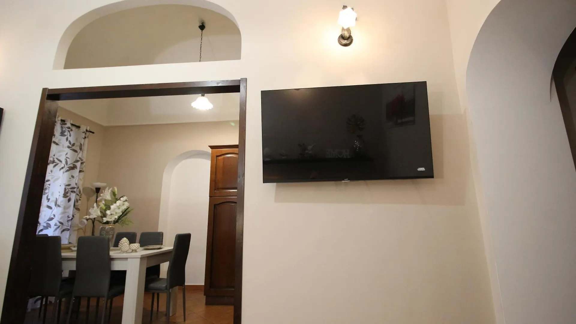 Casa 4 Archi Apartment Lentini Italy