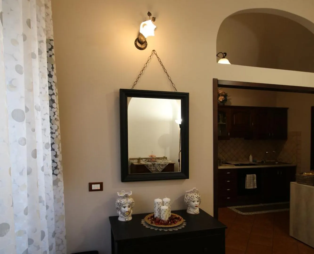 Casa 4 Archi Apartment Lentini 0*,