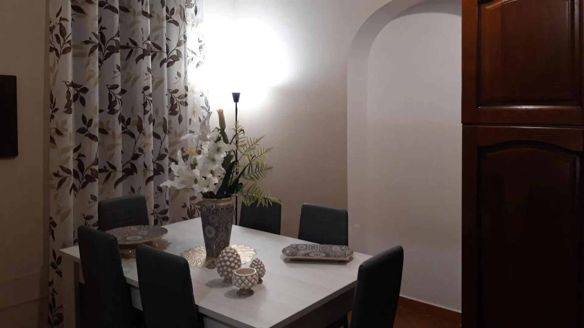 Casa 4 Archi Apartment Lentini Italy